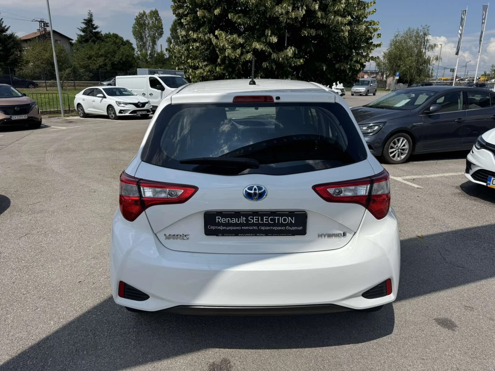 Toyota Yaris 1.5HYBRID - изображение 5