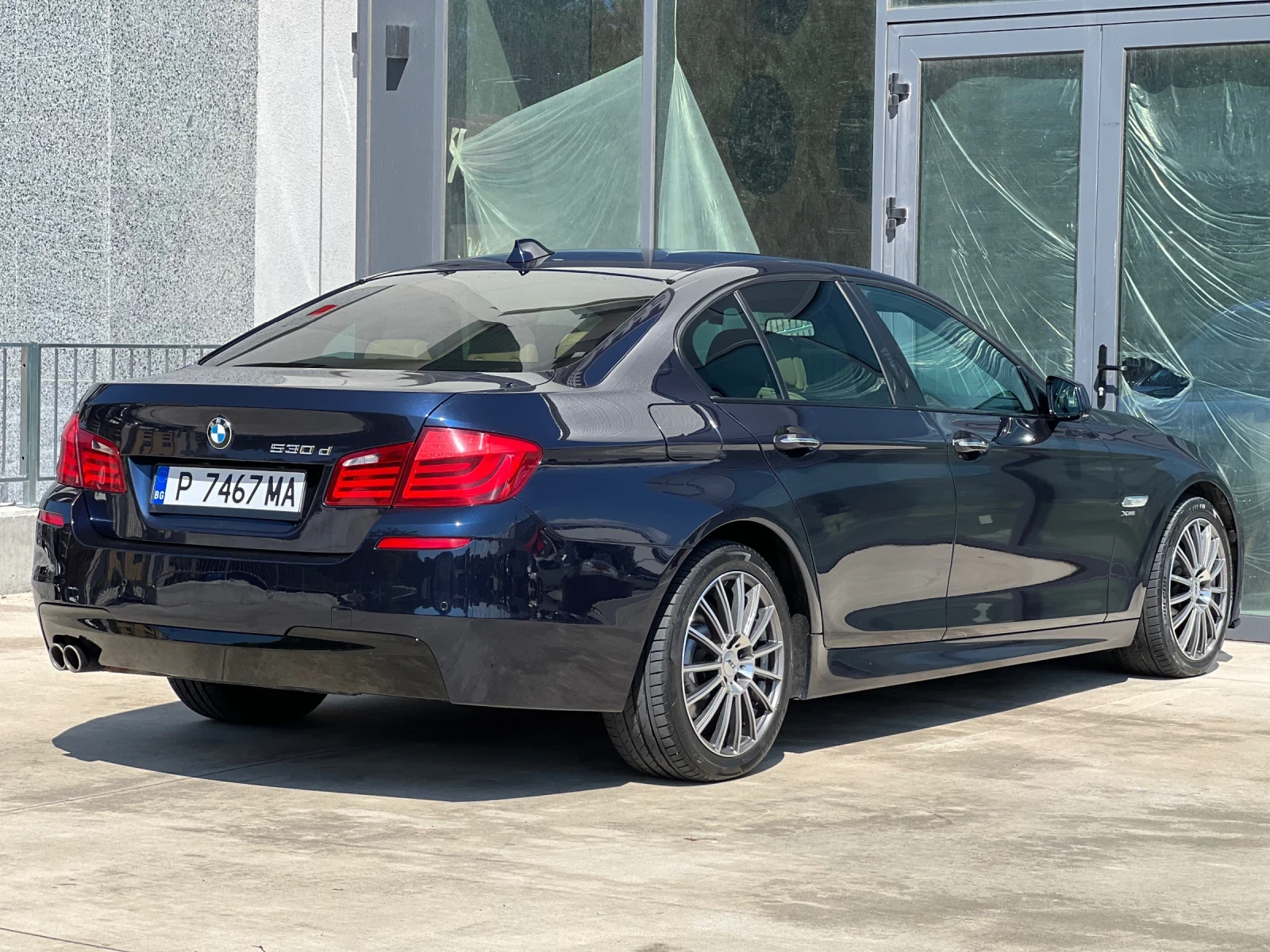 BMW 530 M-Performance/X-drive/ДОКАЗУЕМО!/НОВИ ВЕРИГИ/FULL/ - изображение 8