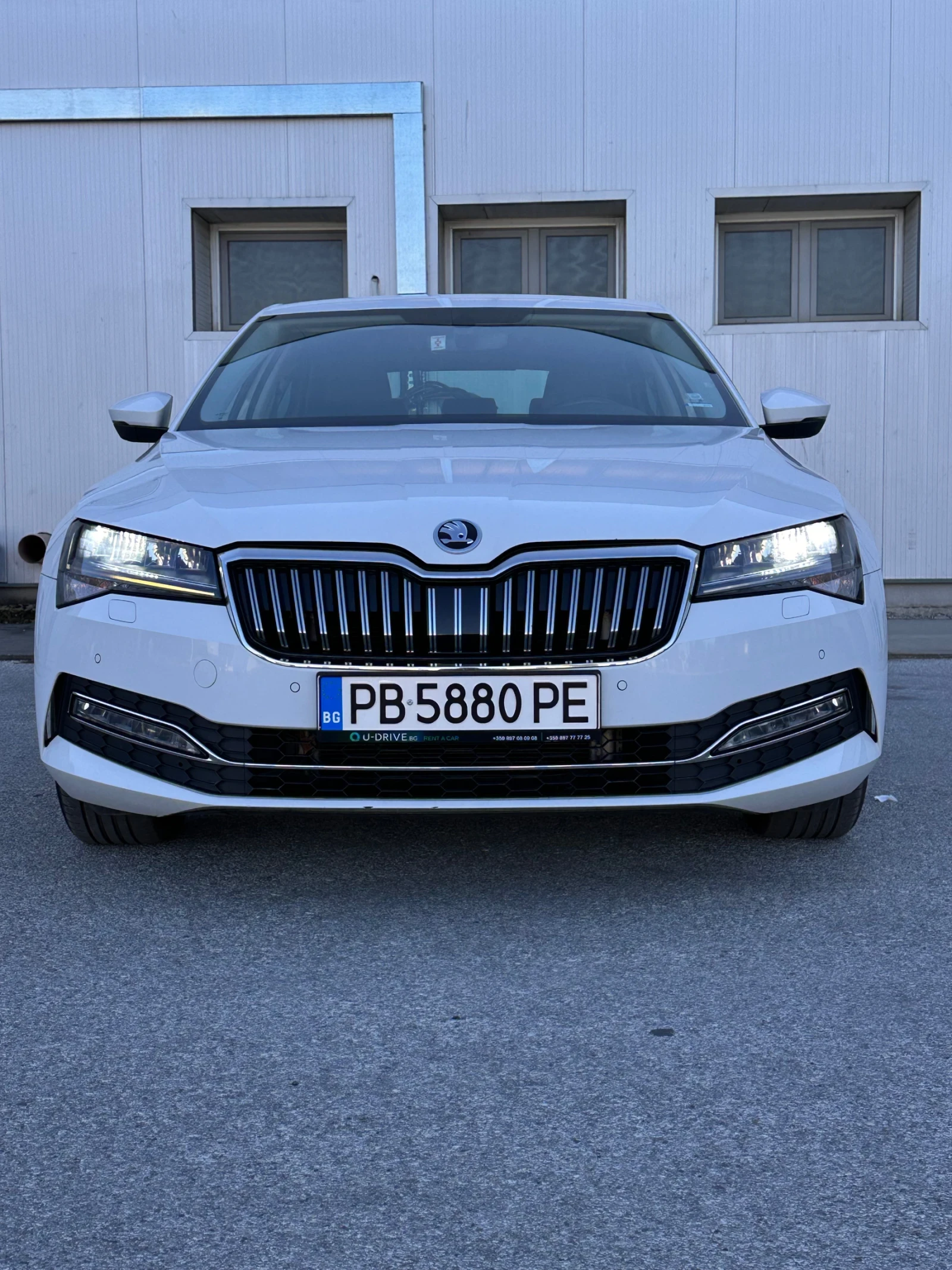 Skoda Superb Facelift 4x4 DSG7 Ambient Alcantara LED - изображение 2
