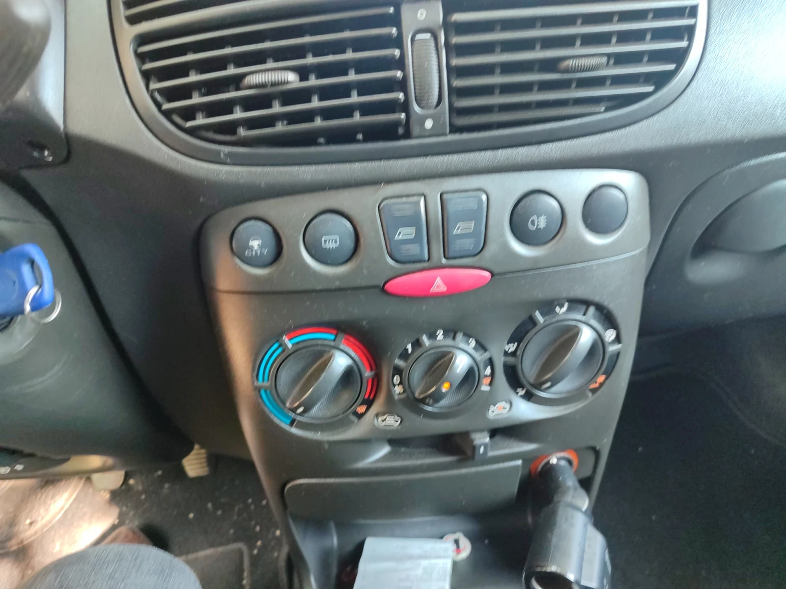 Fiat Punto 1.9D - изображение 3