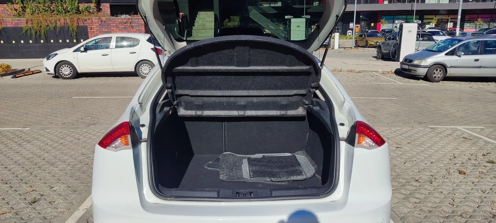 Renault Laguna 2.0 dCi, 150 .. | Mobile.bg   12