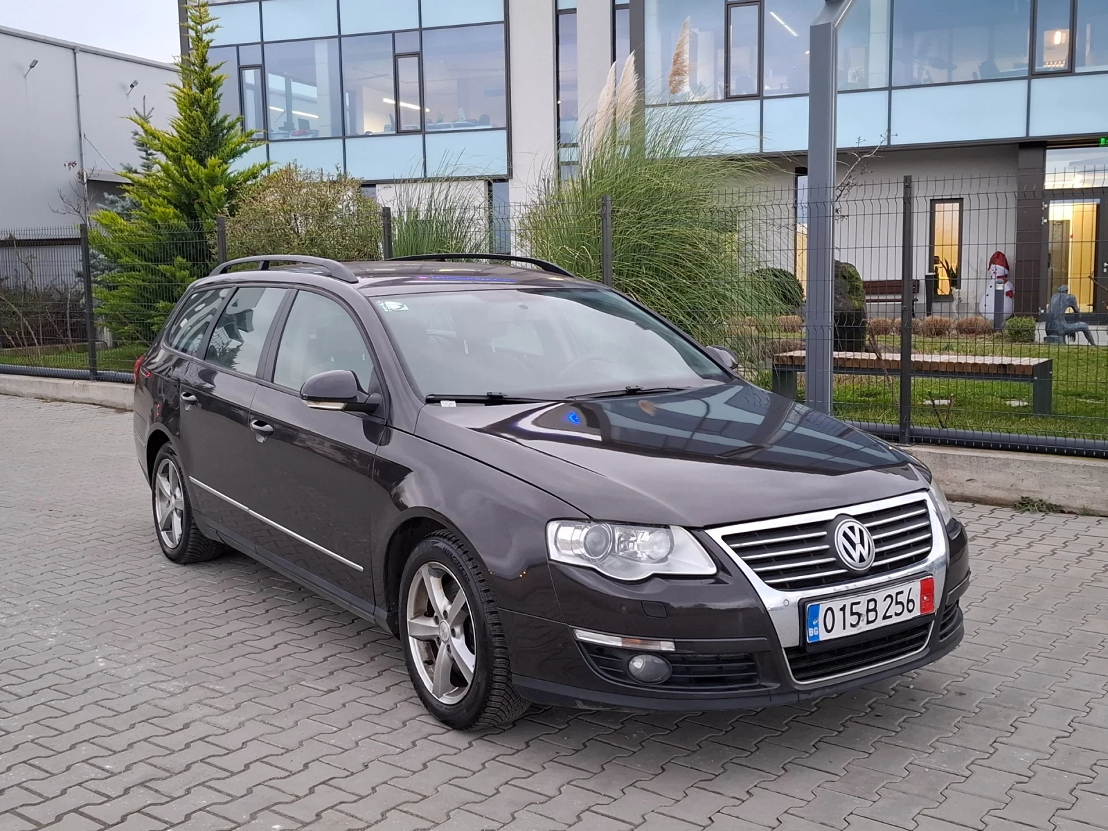 VW Passat 2.0TDI* (140кс)* * KЛИМАТРОНИК* HОВ ВНОС* *  - изображение 9