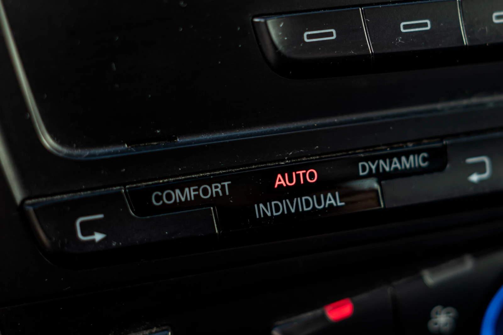 Audi A4 S-Line  | Mobile.bg   10