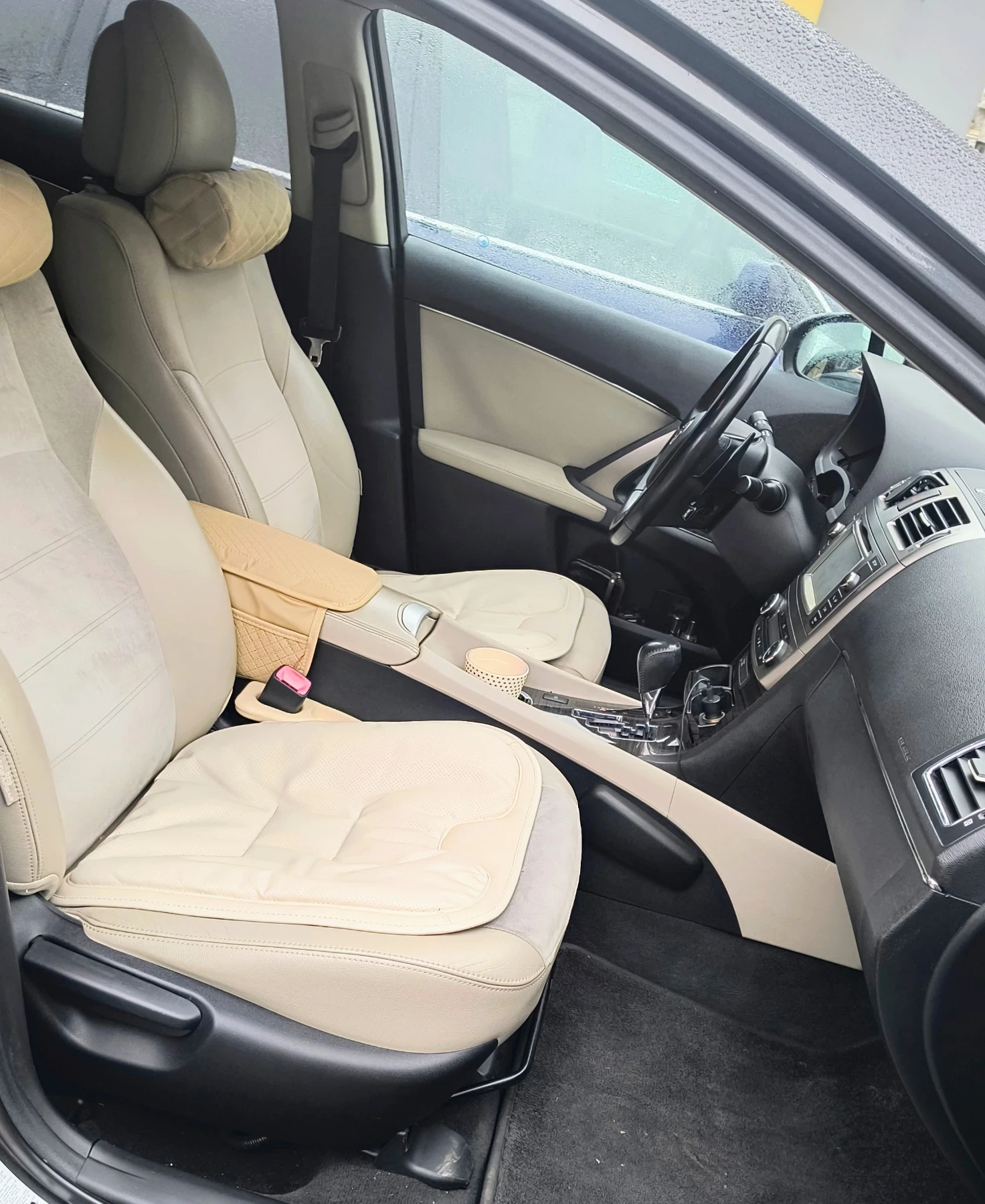 Toyota Avensis  Перфектна - изображение 5