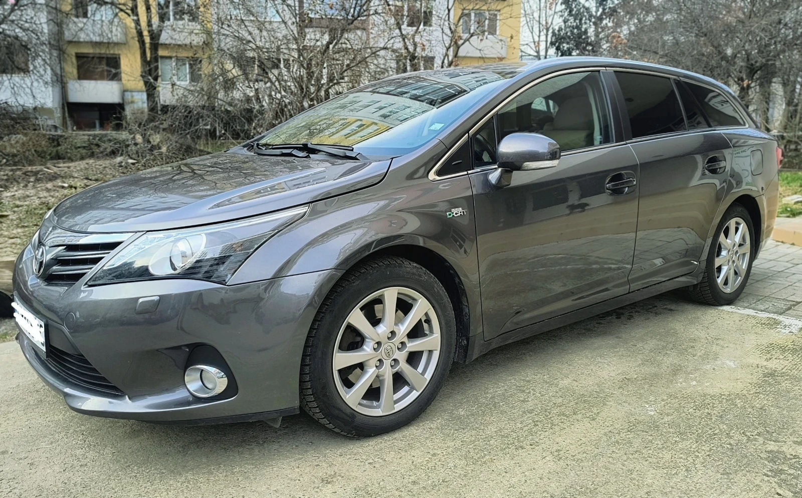 Toyota Avensis  Перфектна