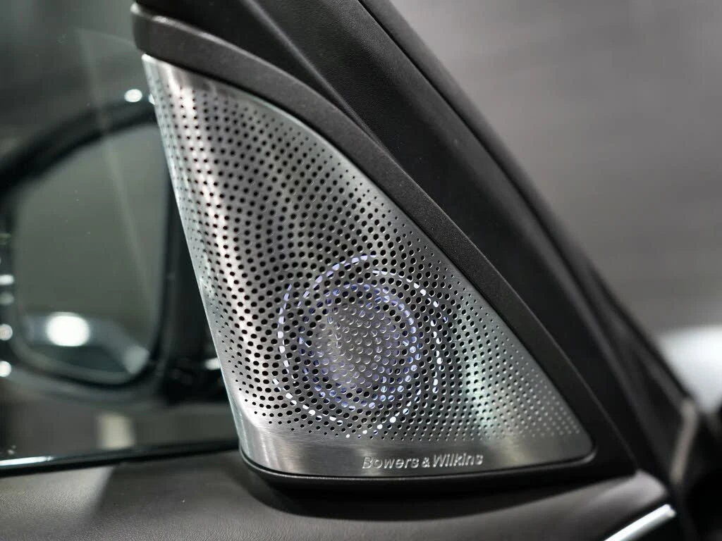 BMW 550  M550i xDrive Sedan AWD * ����������* (���� �� ��) | Mobile.bg � ����������� 15