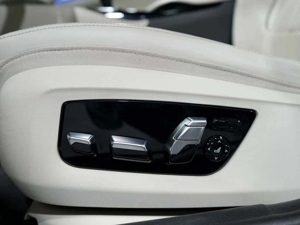 BMW 550  M550i xDrive Sedan AWD * АвтоКредит* (ЦЕНА ДО БГ) - изображение 10