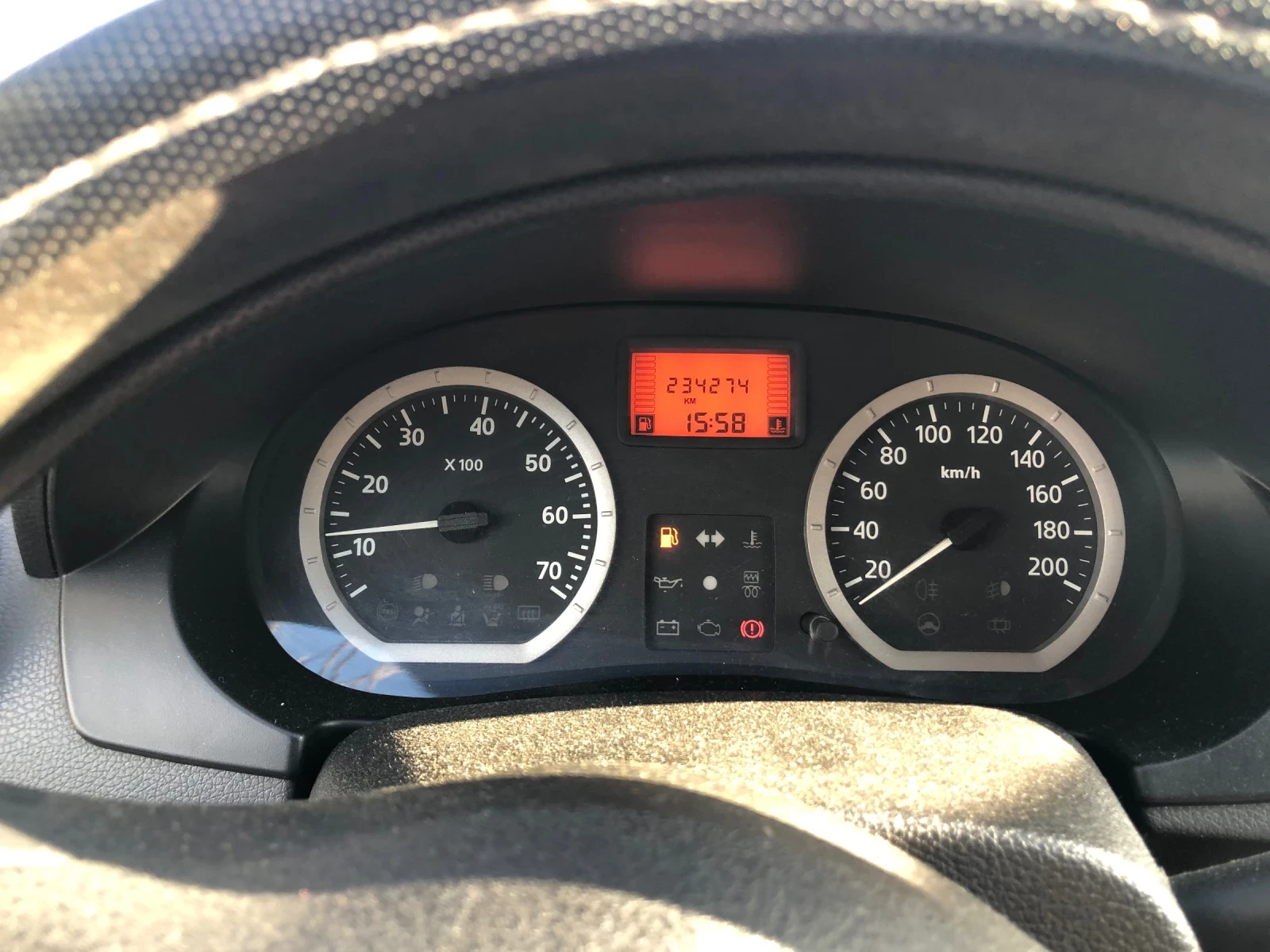 Dacia Logan Бензин/Газ - изображение 9