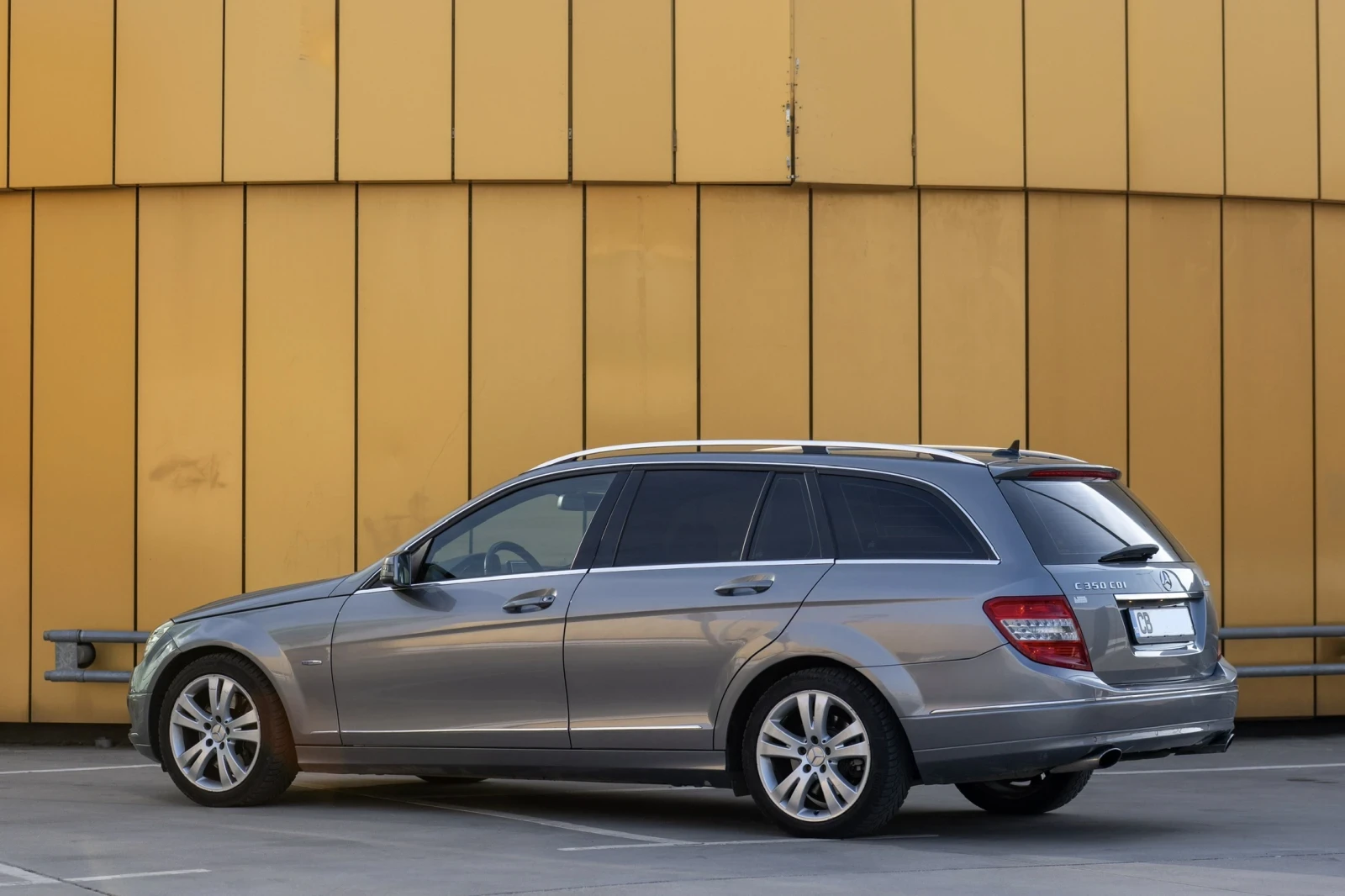 Mercedes-Benz C 350, снимка 4 - Автомобили и джипове - 53783754