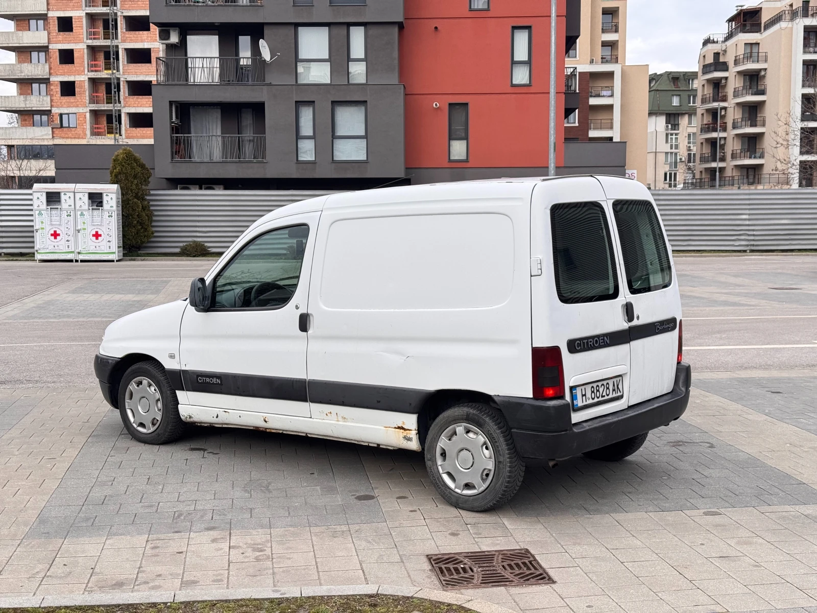 Citroen Berlingo 1.9D, снимка 3 - Автомобили и джипове - 53915799