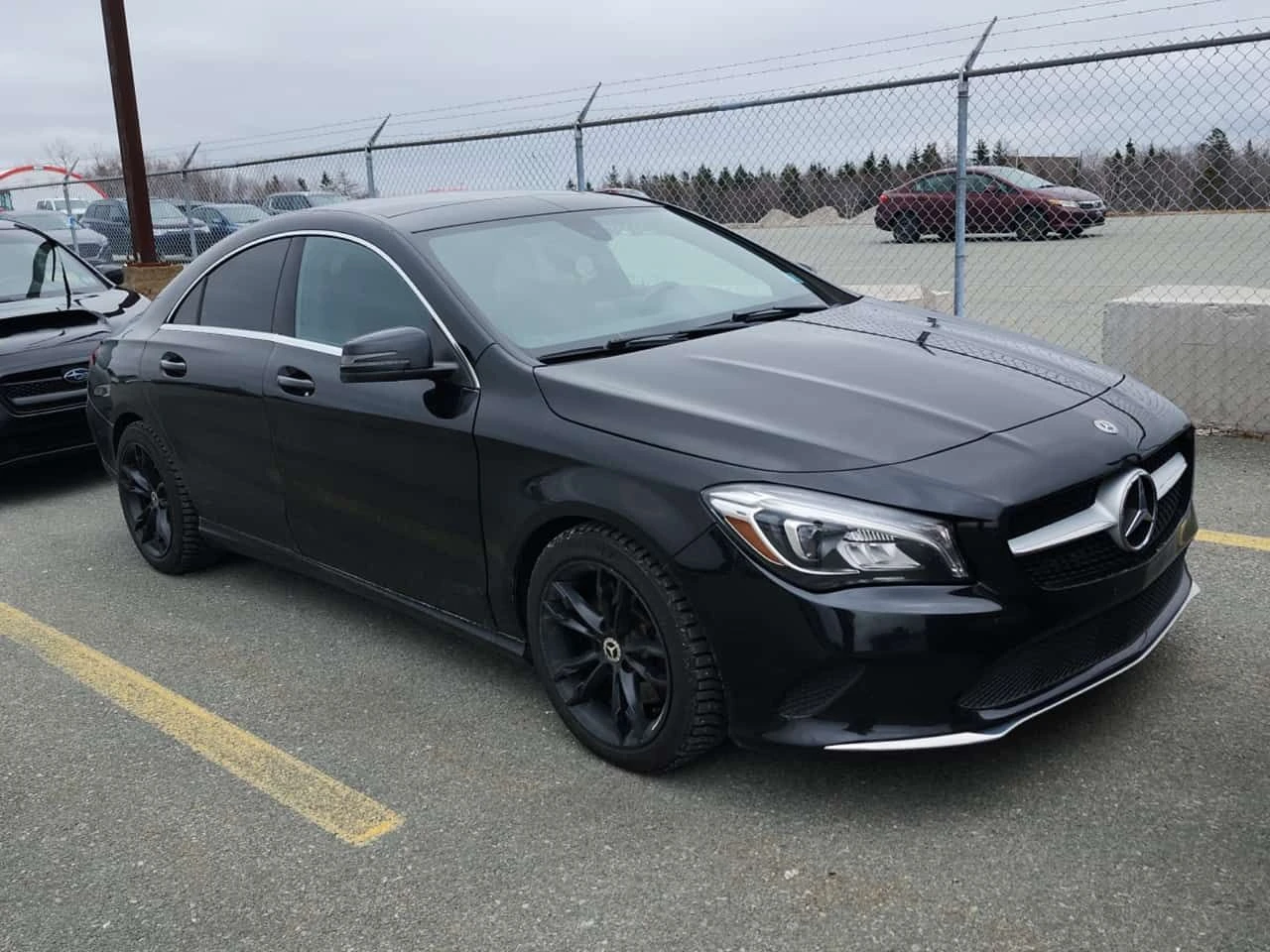 Mercedes-Benz CLA 250 | PANORAMA| ПОДГРЕВИ| CARFAX| , снимка 2 - Автомобили и джипове - 54079412