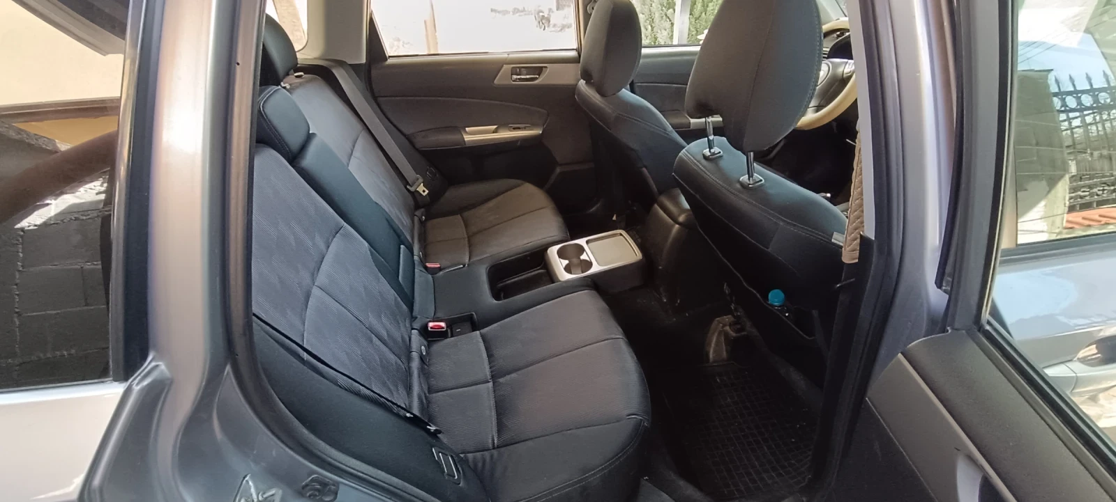 Subaru Forester, снимка 8 - Автомобили и джипове - 54106076