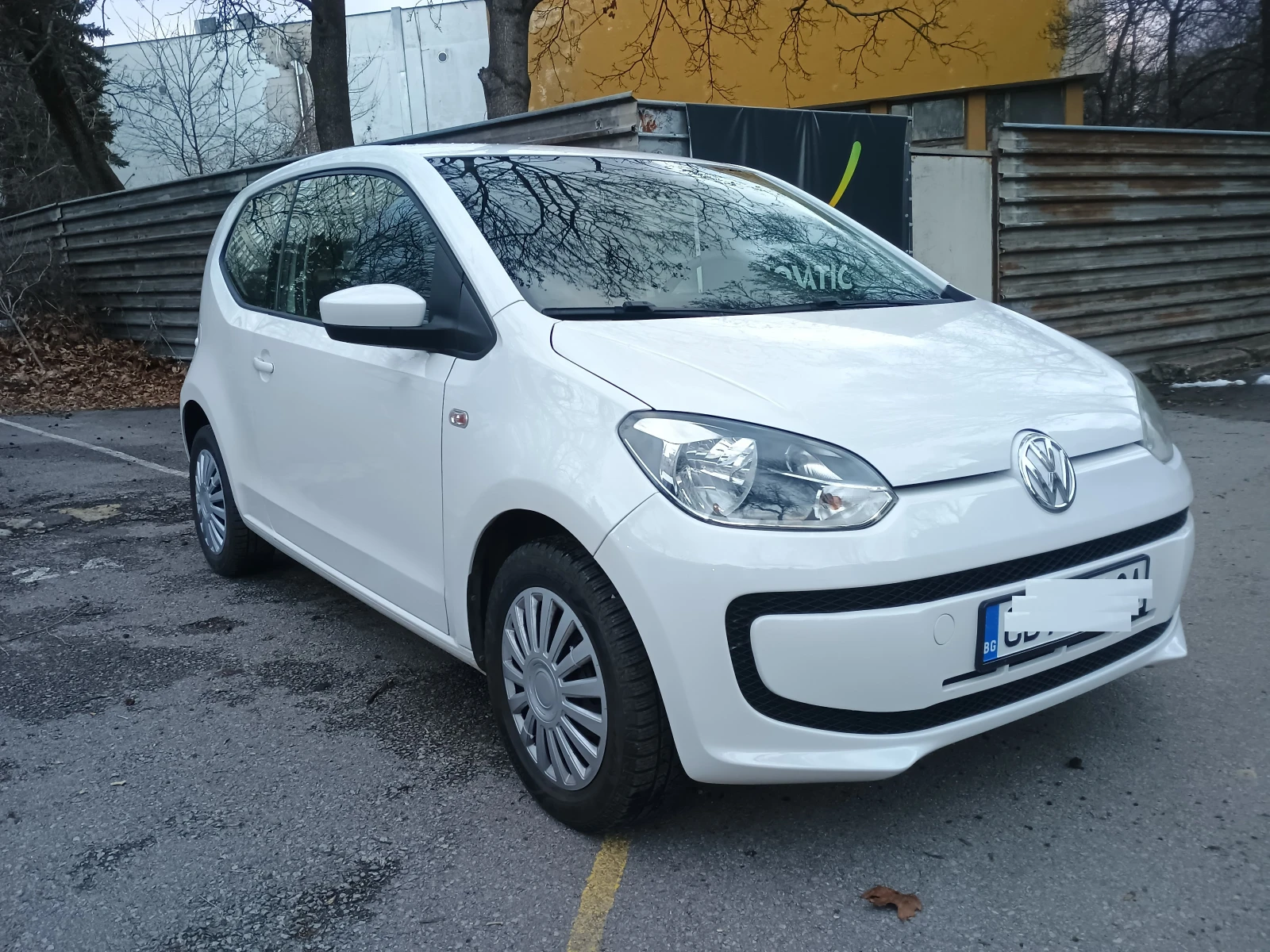 VW Up, снимка 2 - Автомобили и джипове - 54722254