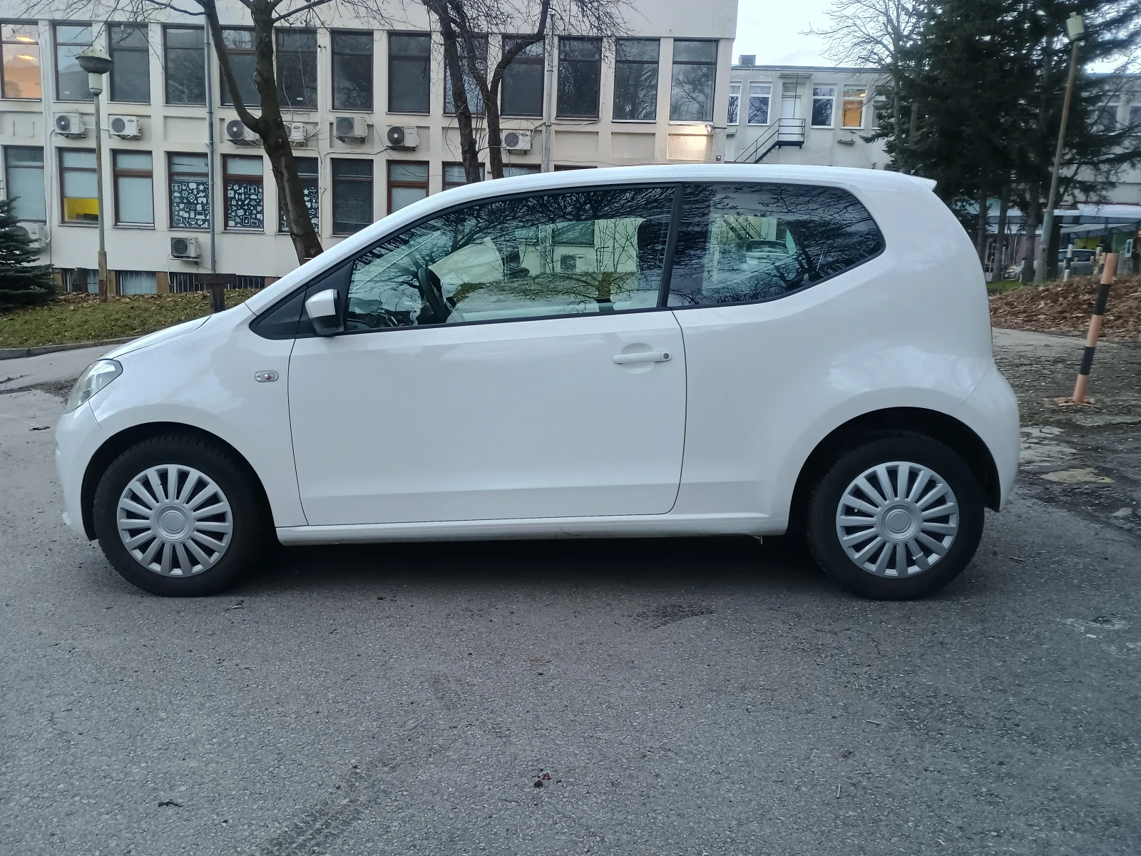 VW Up, снимка 4 - Автомобили и джипове - 54722254