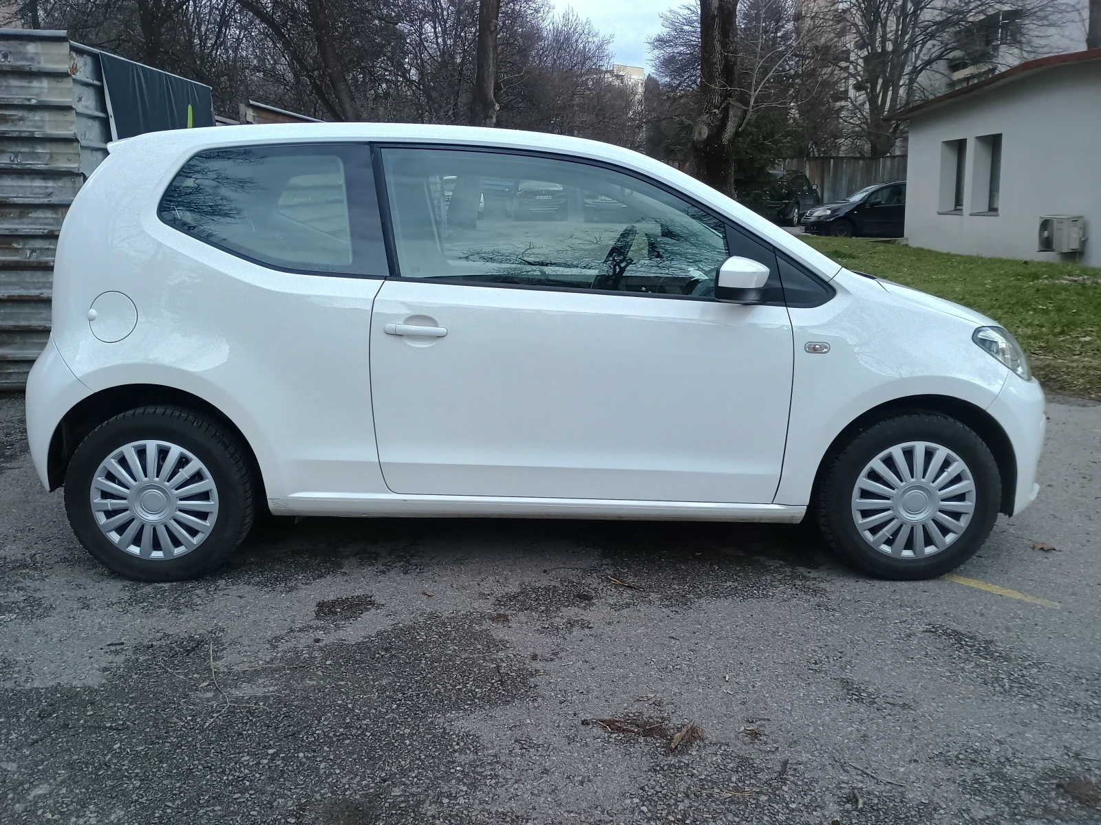 VW Up, снимка 6 - Автомобили и джипове - 54722254