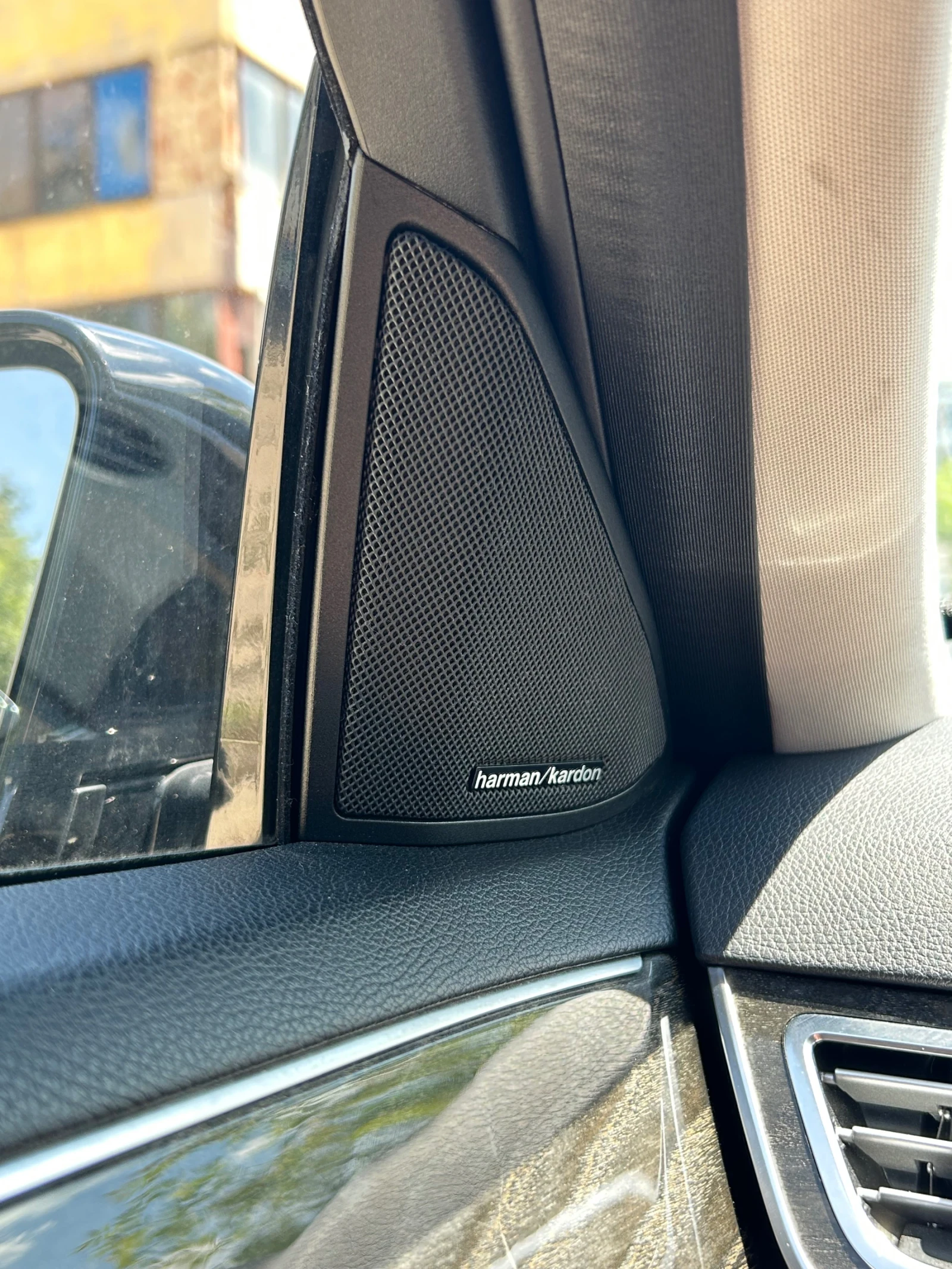 Mercedes-Benz E 300, снимка 15 - Автомобили и джипове - 54819722