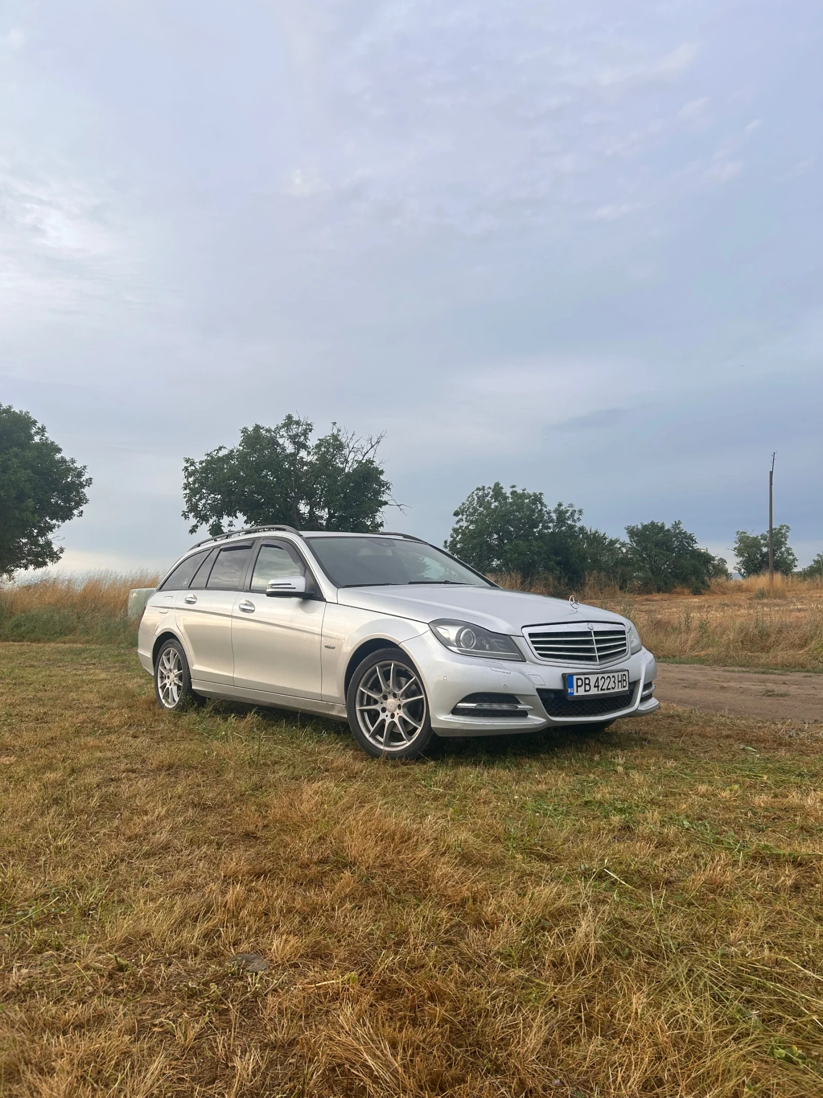 Mercedes-Benz C 220
