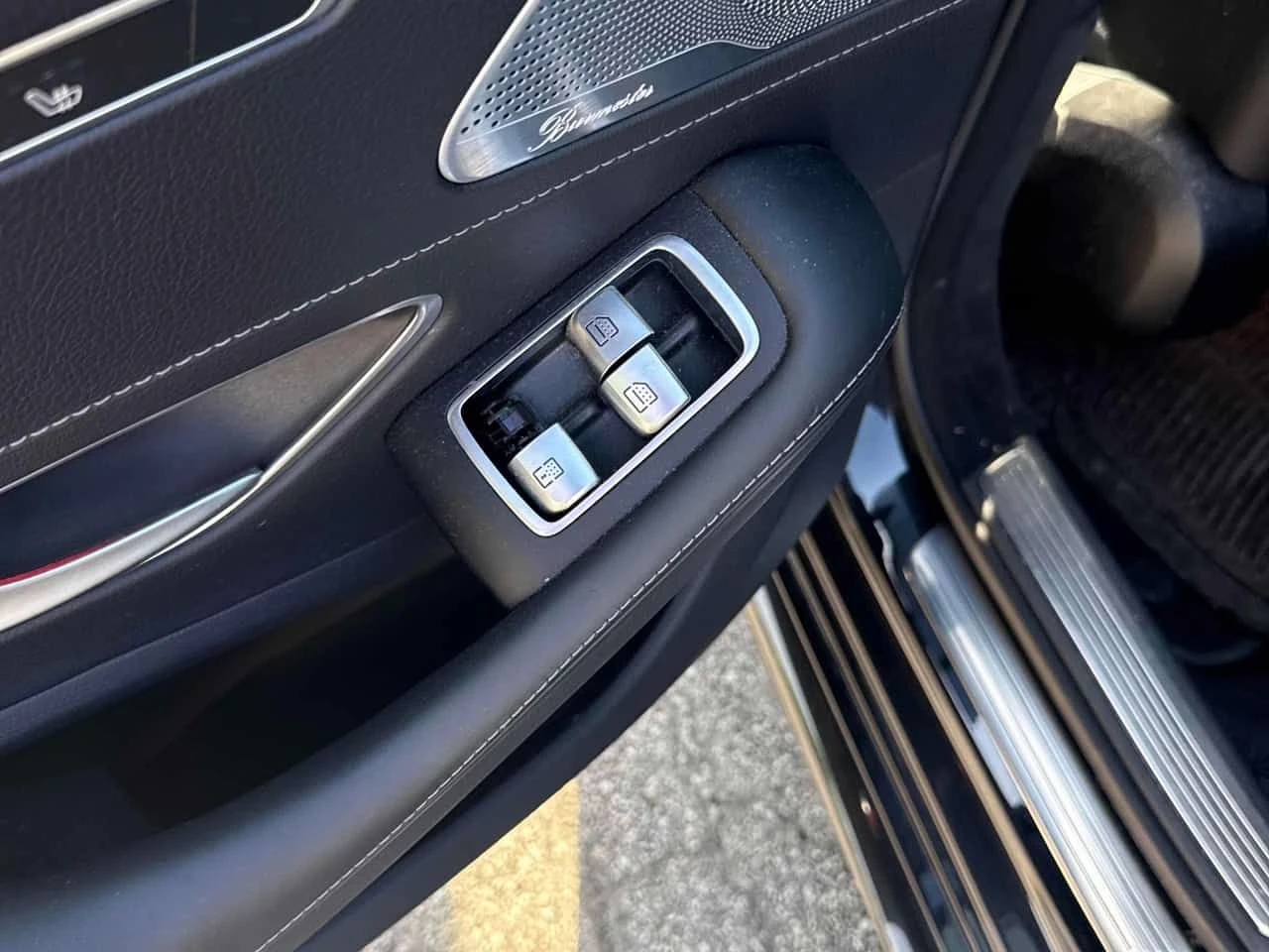 Mercedes-Benz S 550 * CARFAX * ��� ������������ ������ | Mobile.bg � ����������� 12