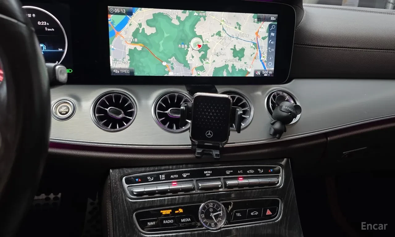 Mercedes-Benz CLS 400 4MATIC , снимка 10 - Автомобили и джипове - 55406152