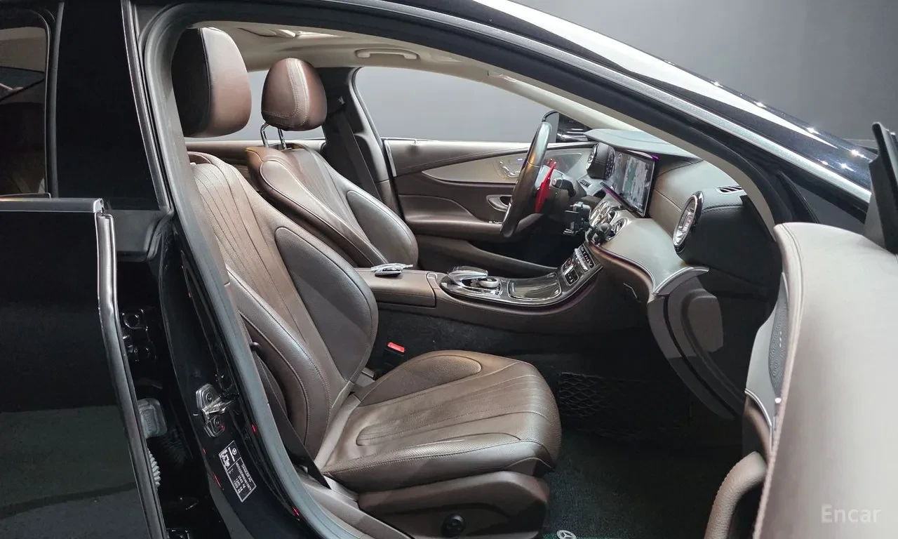 Mercedes-Benz CLS 400 4MATIC , снимка 7 - Автомобили и джипове - 55406152