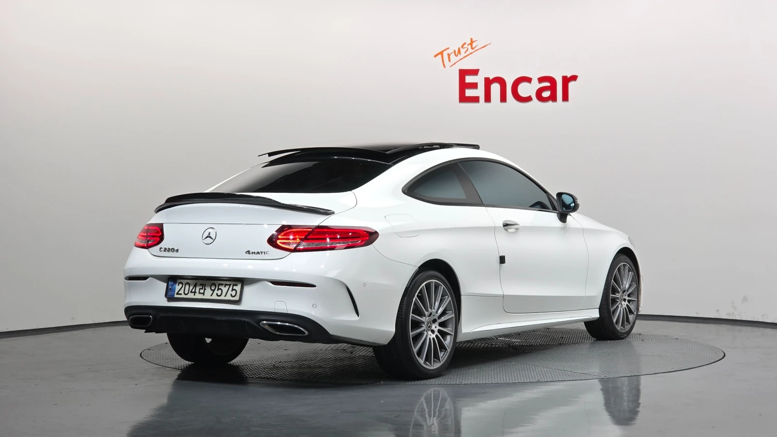 Mercedes-Benz C 220 2.0 4MATIC, снимка 2 - Автомобили и джипове - 55897608