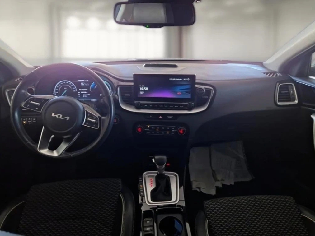 Kia XCeed !!!ОЧАКВАН ВНОС!!! 1.6 PHEV 141hp SOH100%, снимка 5 - Автомобили и джипове - 55946624