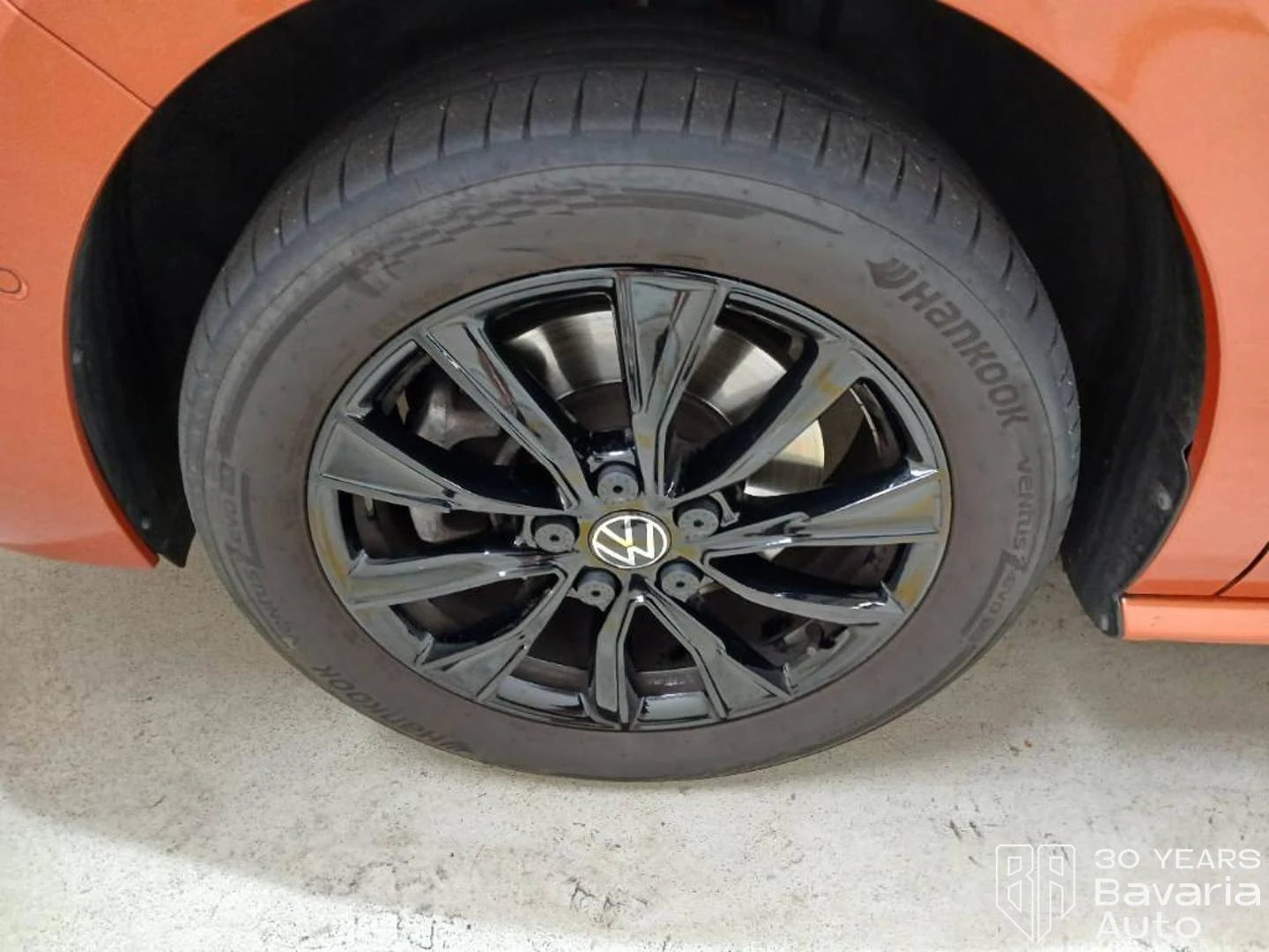 VW Multivan long Style DSG Easy Open Basic, снимка 16 - Автомобили и джипове - 56136137