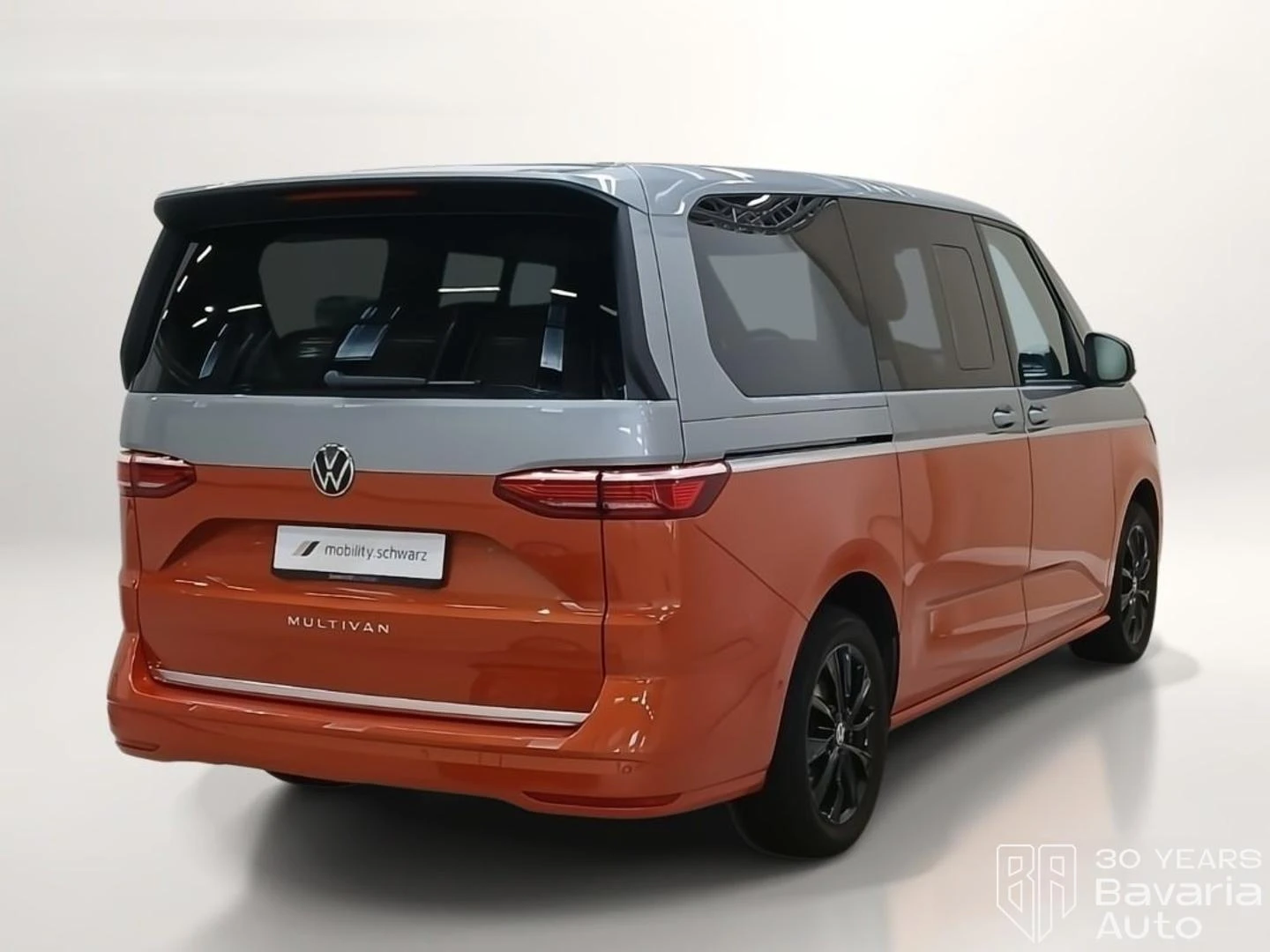 VW Multivan long Style DSG Easy Open Basic, снимка 3 - Автомобили и джипове - 56136137
