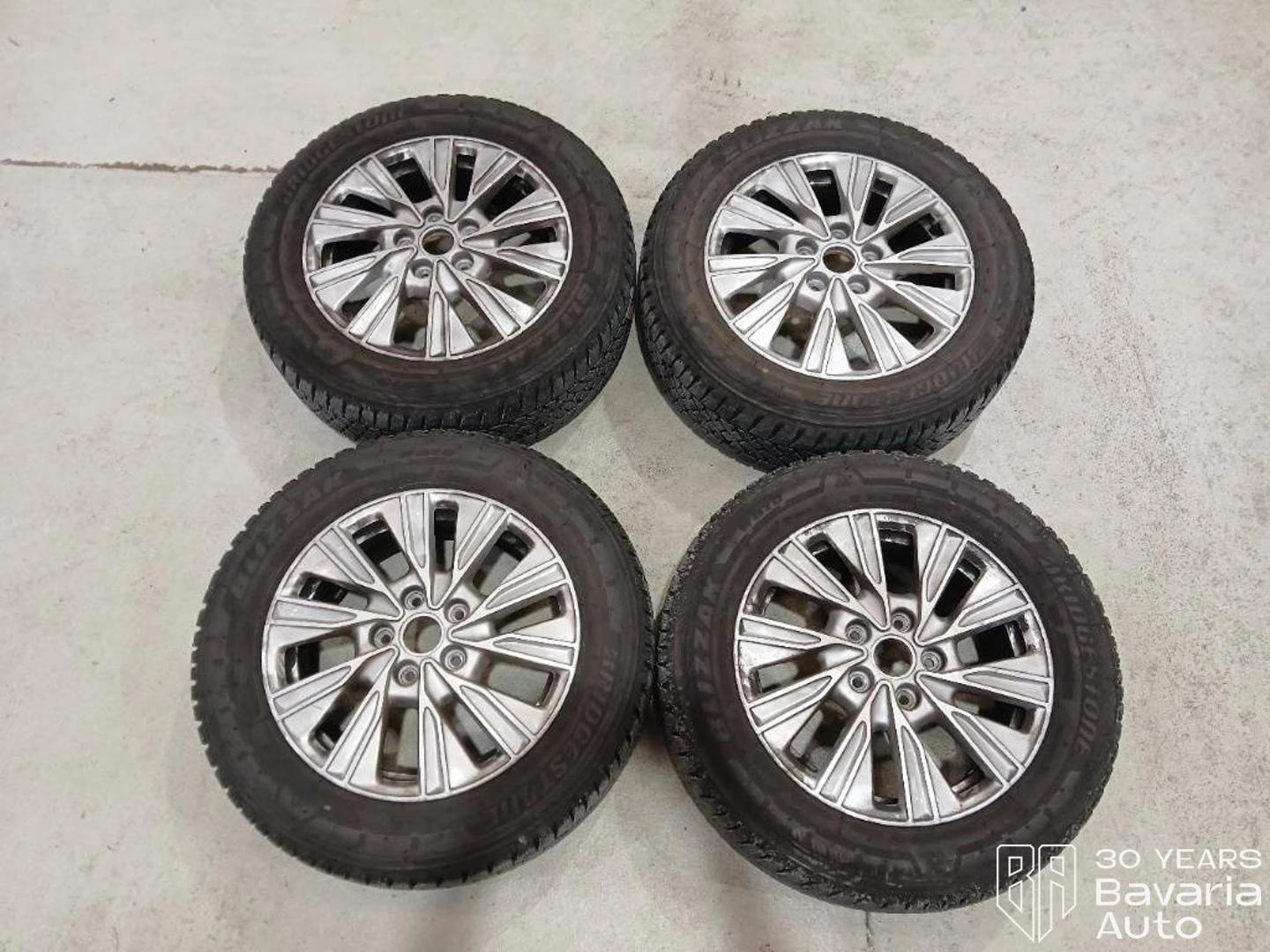 VW Multivan long Style DSG Easy Open Basic, снимка 17 - Автомобили и джипове - 56136137