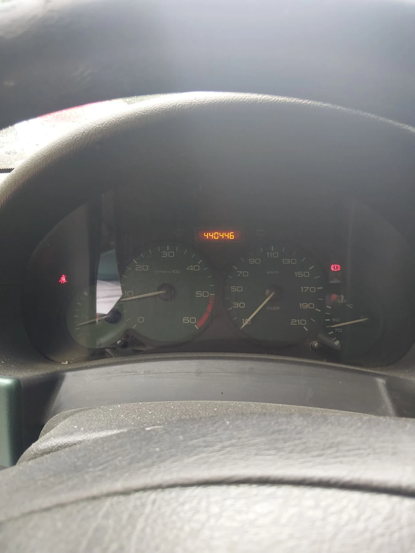 Citroen Berlingo 2.0 HDI, снимка 8 - Автомобили и джипове - 56477945