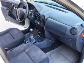 Dacia Duster 1.5 dCi 110 4x4, снимка 12