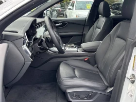 Audi Q8 Progressiv 55 TFSI * CARFAX* ОПЦИЯ ЗА ФИНАНСИРАНЕ*, снимка 10