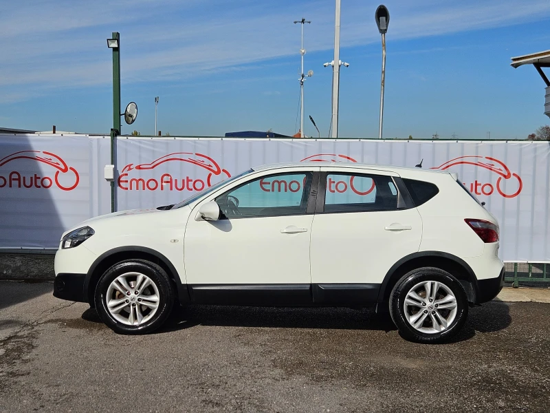 Nissan Qashqai 1.6DCI/131k.c/6ск/БЛУТУТ/EURO 5B/УНИКАТ, снимка 6 - Автомобили и джипове - 47664731