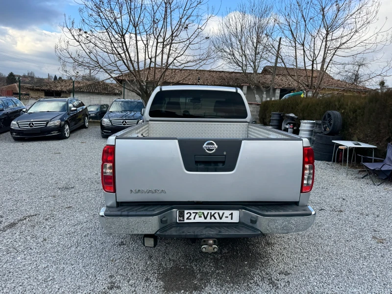 Nissan Navara 3.0  БЕЗ ТОЧКА РЪЖДА , снимка 6 - Автомобили и джипове - 48332016