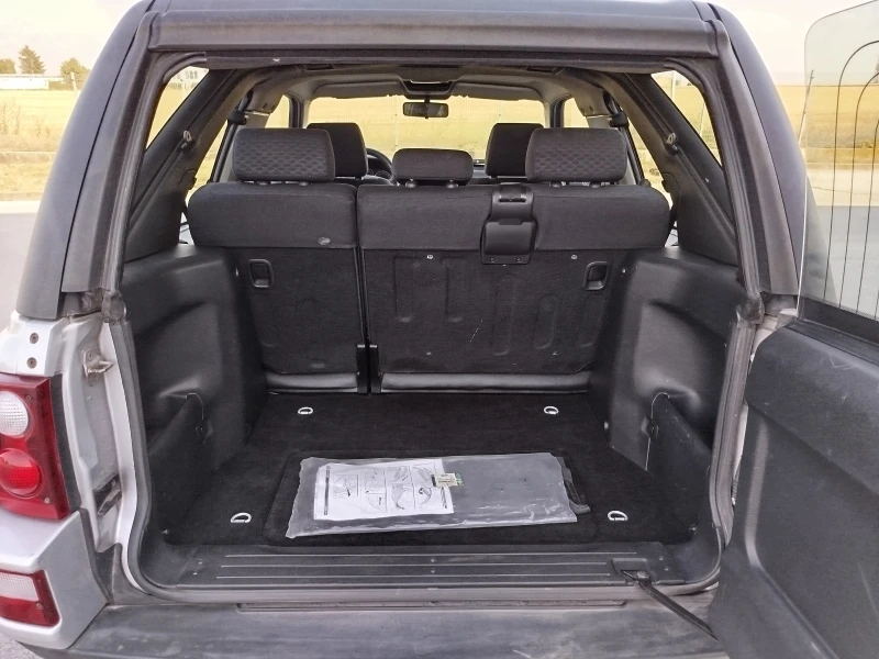 Land Rover Freelander 2.0TDI-KLIMA 4х4, снимка 12 - Автомобили и джипове - 50921091