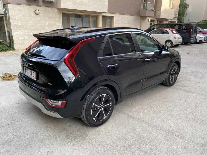 Kia Niro 1.6 GDI/ HEV / Style / DCT, снимка 3 - Автомобили и джипове - 51293324