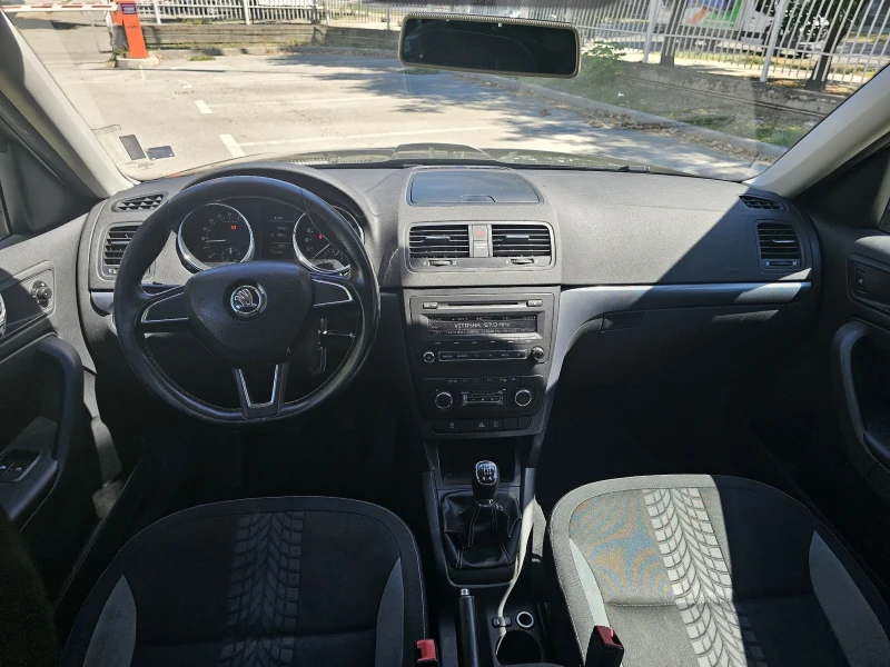 Skoda Yeti Adventure, снимка 9 - Автомобили и джипове - 51947540