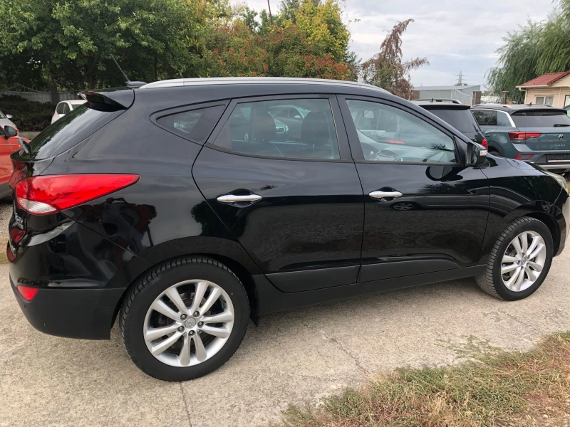 Hyundai IX35 2.0 GRDI, снимка 4 - Автомобили и джипове - 52469212