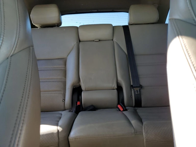 Kia Sorento 3.3L EX 4X4 , снимка 10 - Автомобили и джипове - 52899305