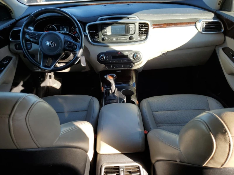 Kia Sorento 3.3L EX 4X4 , снимка 8 - Автомобили и джипове - 52899305