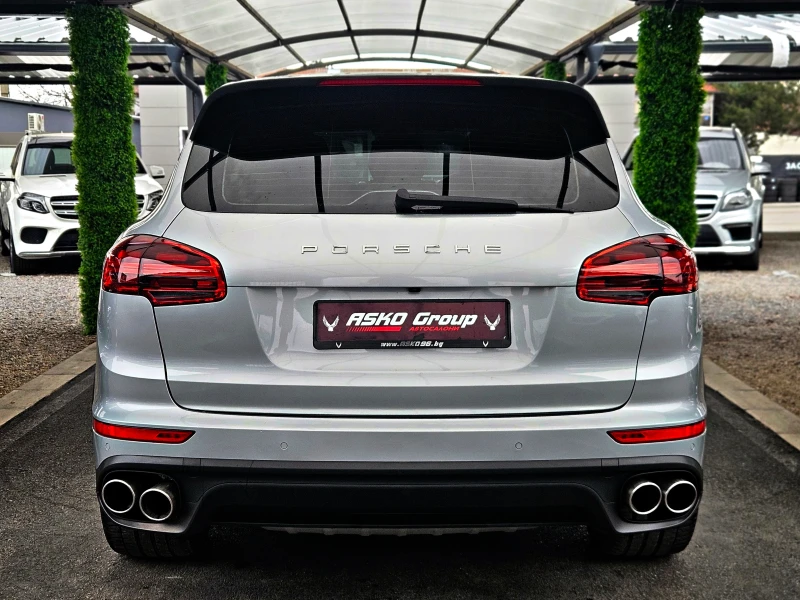 Porsche Cayenne S/4.2TDI/FACE/LED/GERMANY/PANO/CAMERA/ПОДГРЕВ/LIZI, снимка 6 - Автомобили и джипове - 52910319