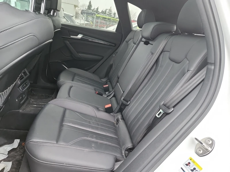 Audi Q5 * PROGRESSIV * CARFAX * ЦЕНА ДО БЪЛГАРИЯ, снимка 13 - Автомобили и джипове - 52960127