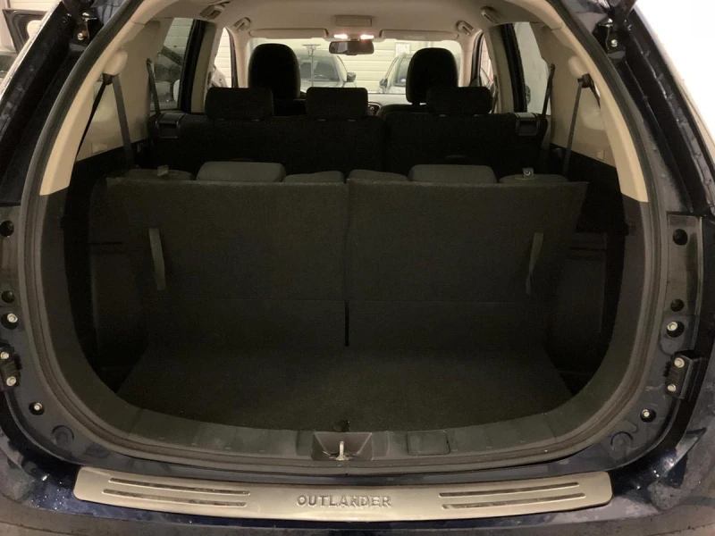 Mitsubishi Outlander 2.2D 4x4 Очакван внос! С Гаранция!, снимка 15 - Автомобили и джипове - 53424348