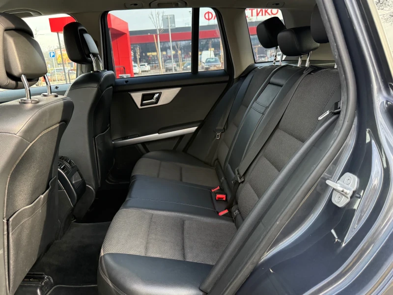 Mercedes-Benz GLK, снимка 9 - Автомобили и джипове - 53462470