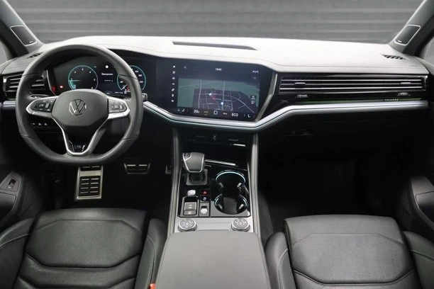 VW Touareg 3.0 TDI 4Motion = R-line =  | Mobile.bg   6