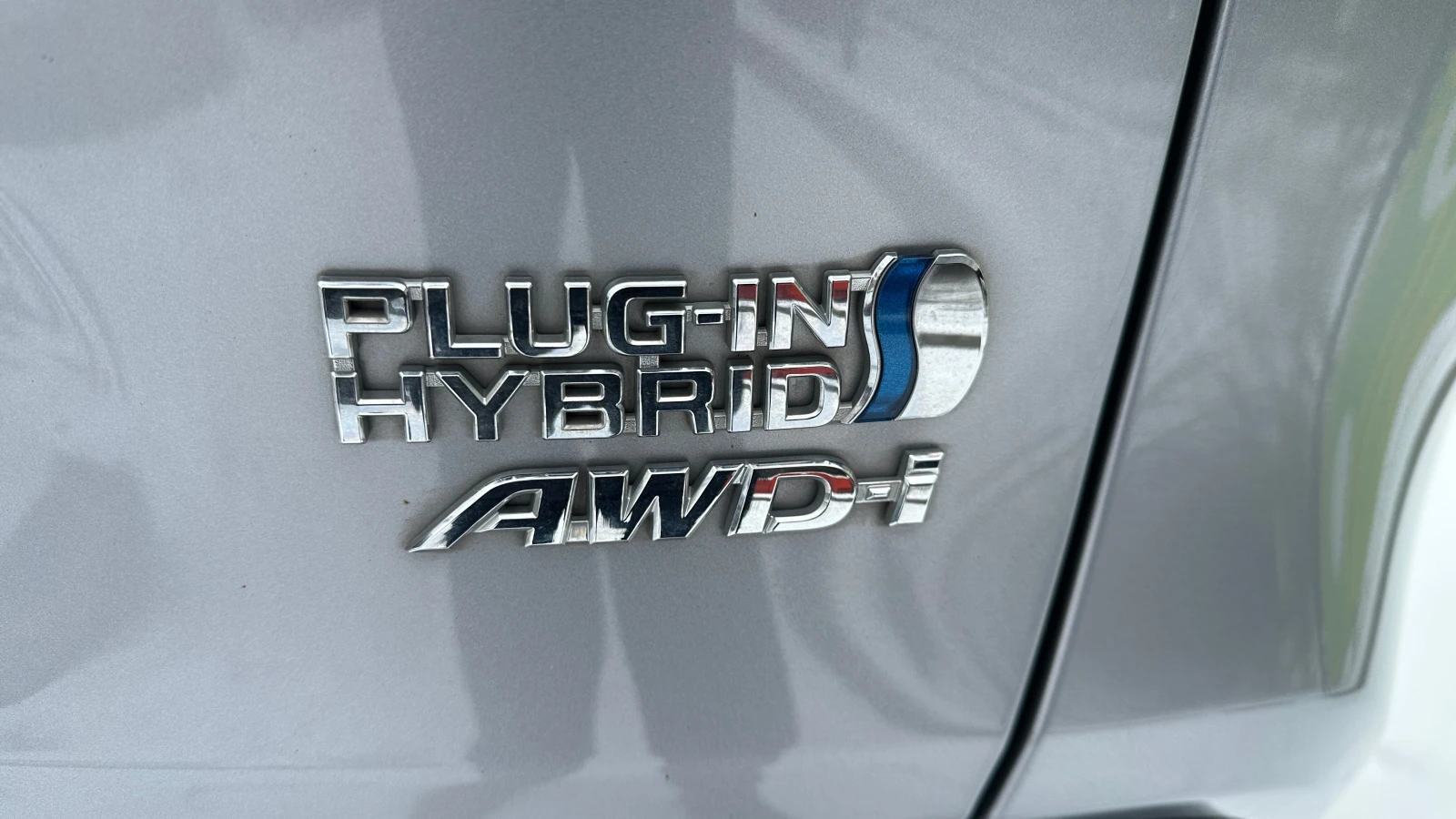 Toyota Rav4 2.5 Plug-In Hybrid 4x4 Luxury Premium 360*  - изображение 8