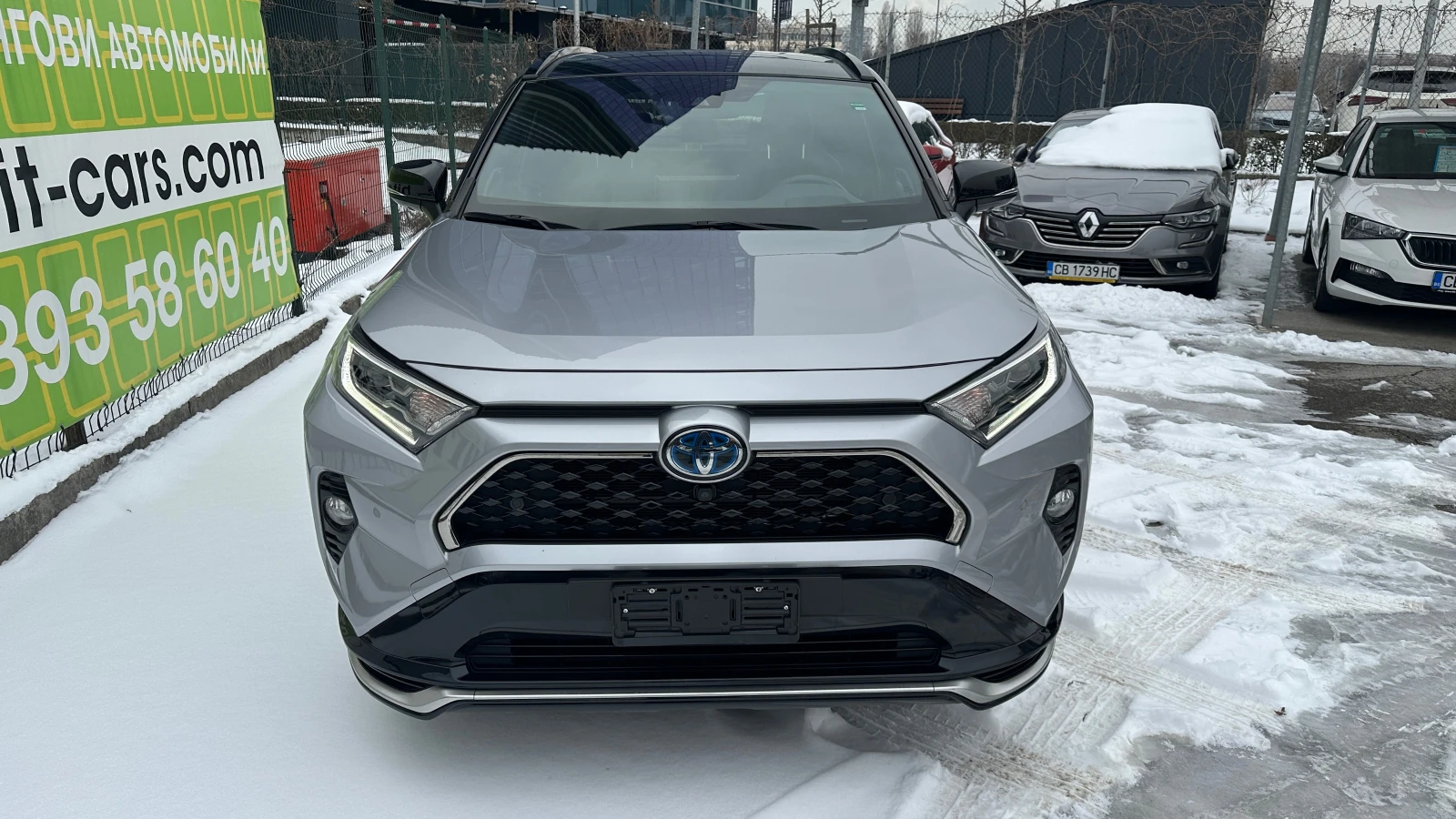 Toyota Rav4 2.5 Plug-In Hybrid 4x4 Luxury Premium 360*  - изображение 3