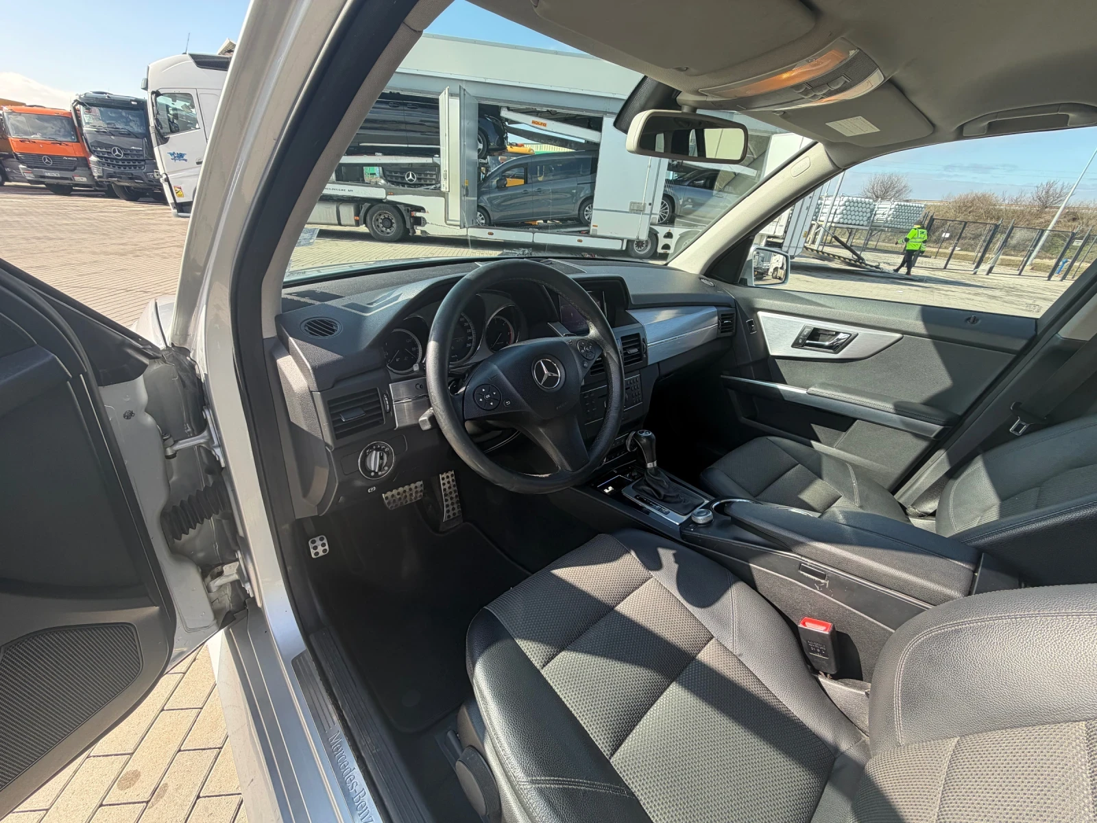 Mercedes-Benz GLK GLK 320 CDI, снимка 9 - Автомобили и джипове - 53740892