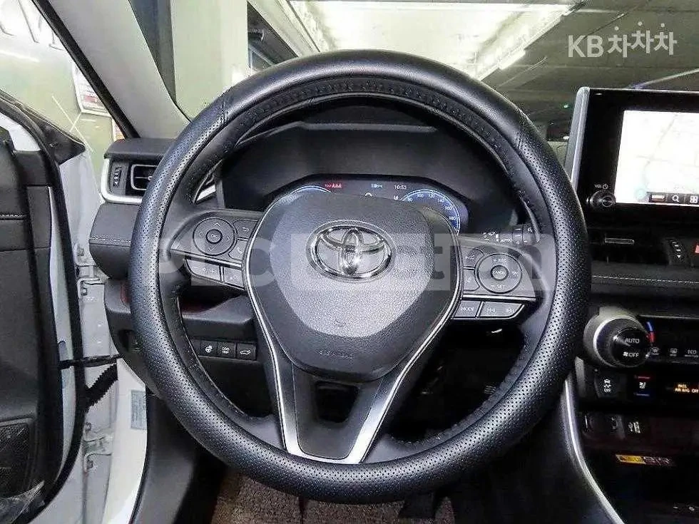 Toyota Rav4 2.5, снимка 8 - Автомобили и джипове - 53769739