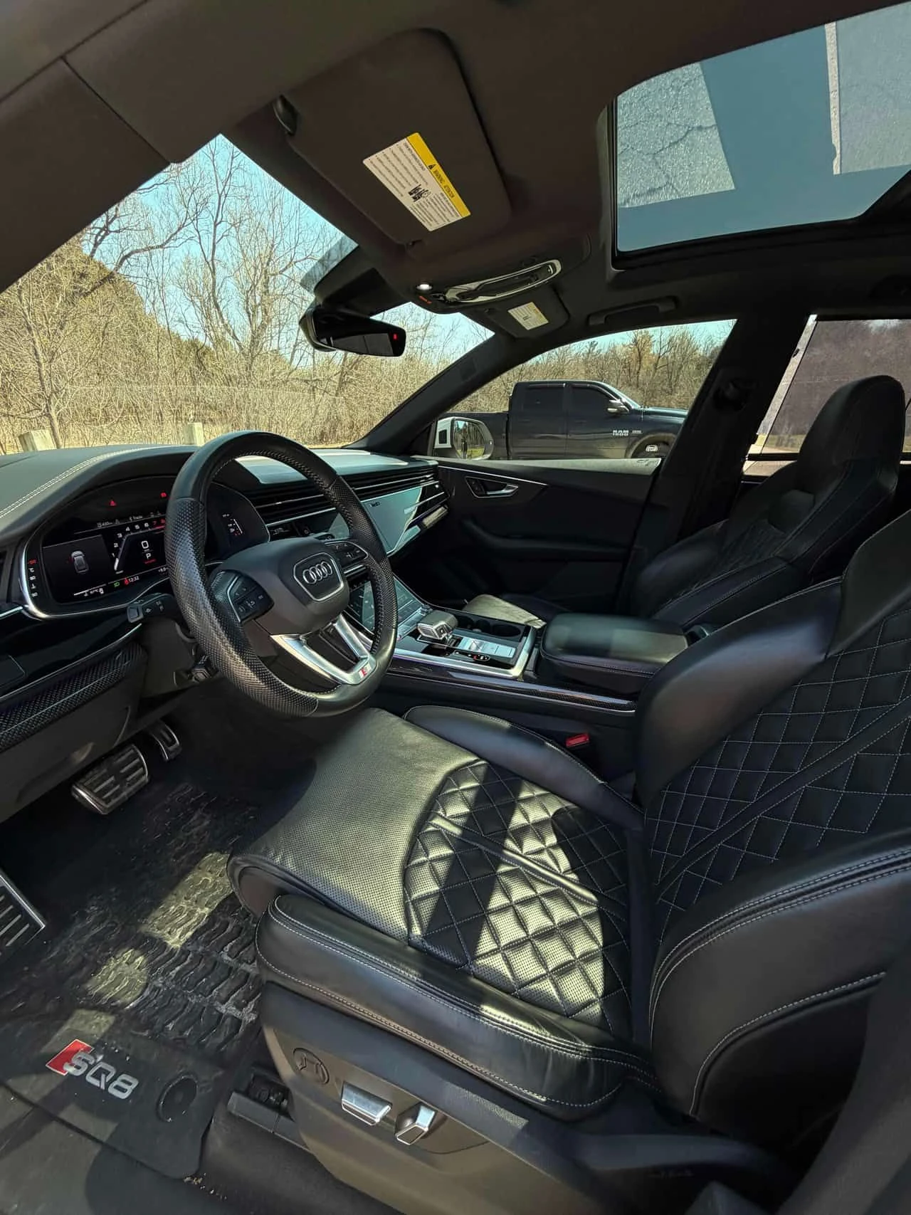 Audi SQ8 4.0 TFSI quattro  CARFAX | Mobile.bg � ����������� 5